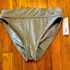 NWT Freshwater Green Leopard Banded High Leg Bottom Size large